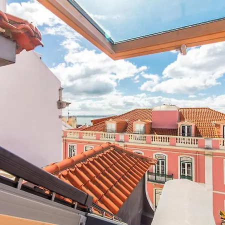 Santos Art Duplex * Lisbon
